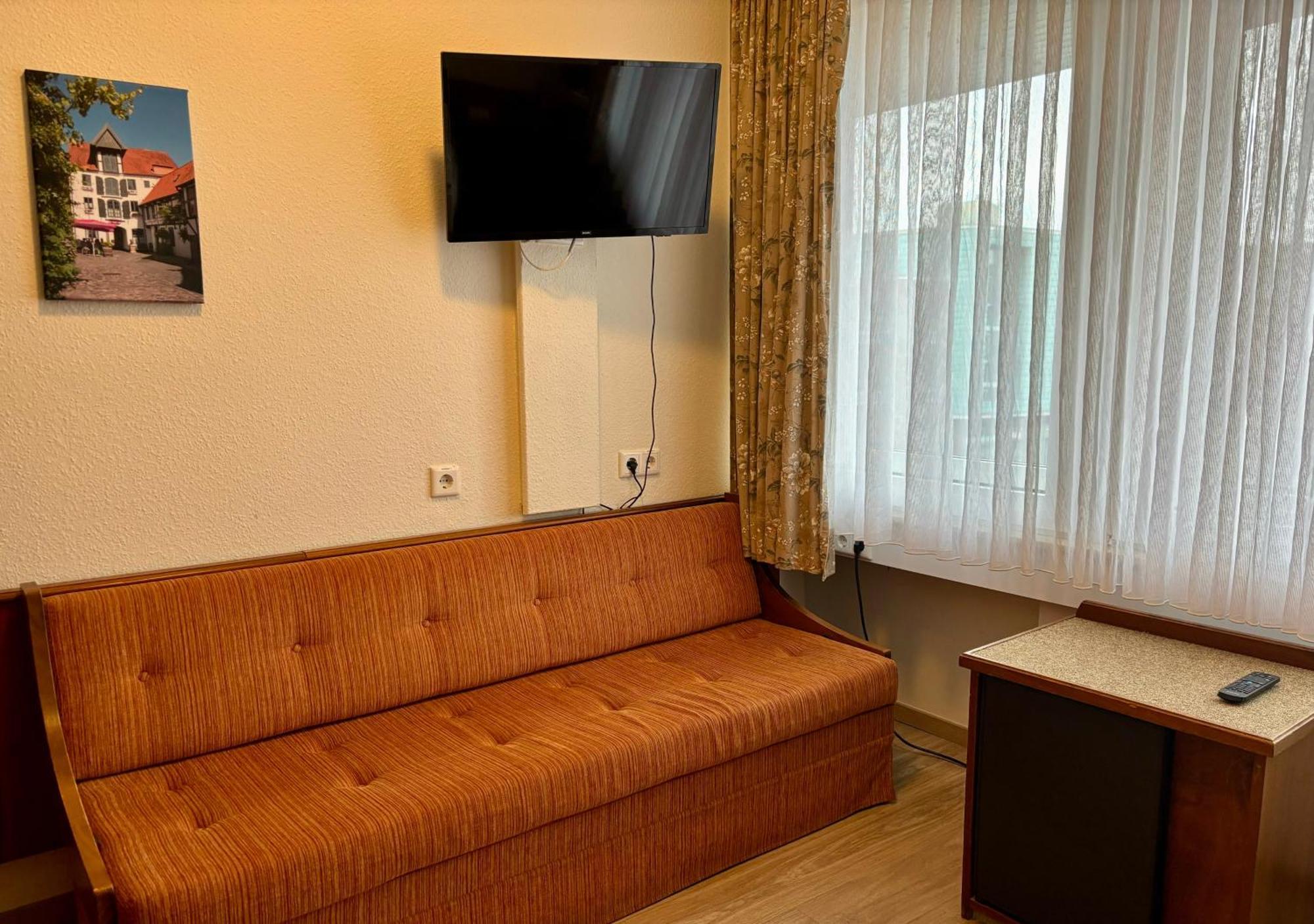 Hotel Am Rathaus Flensburg Exterior photo